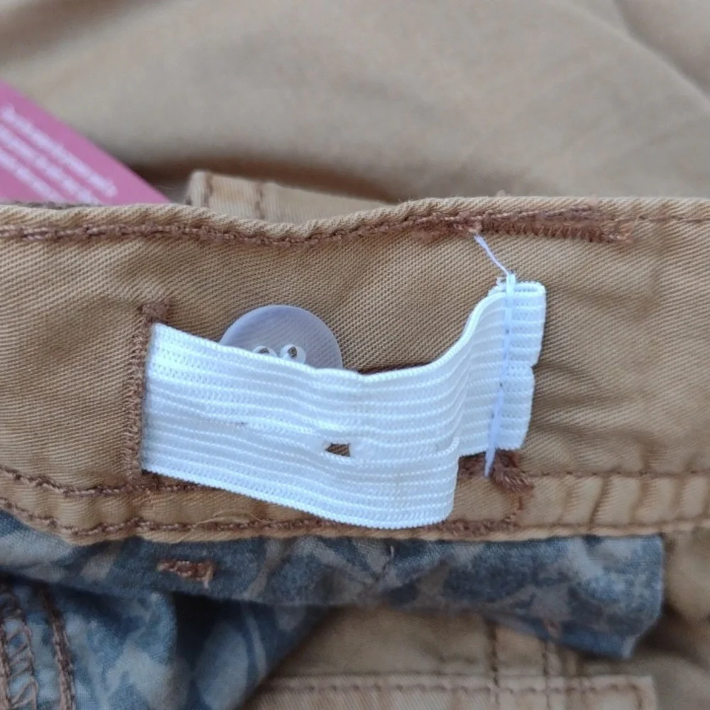 Arizona Tan Carmel Cargo Shorts with Belt Boy's 14 NWT